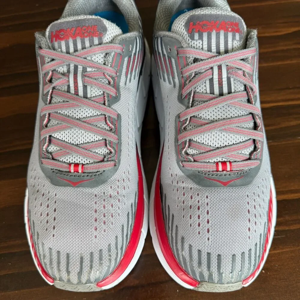 Hoka One One Clifton 5 Road Running Shoe Size 9.5 EE Gray Red Men's Sneaker - Picture 9 of 12